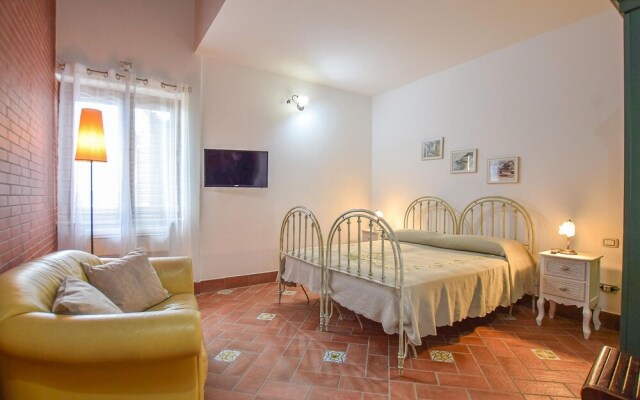 Stunning Home in Agropoli With Wifi and 2 Bedrooms
