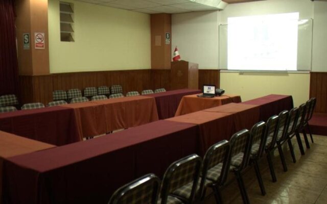 Hotel Clarín