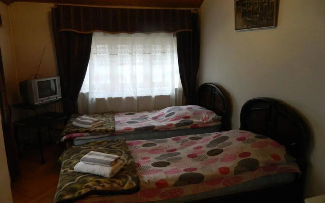 Dzveli Ubani Hotel