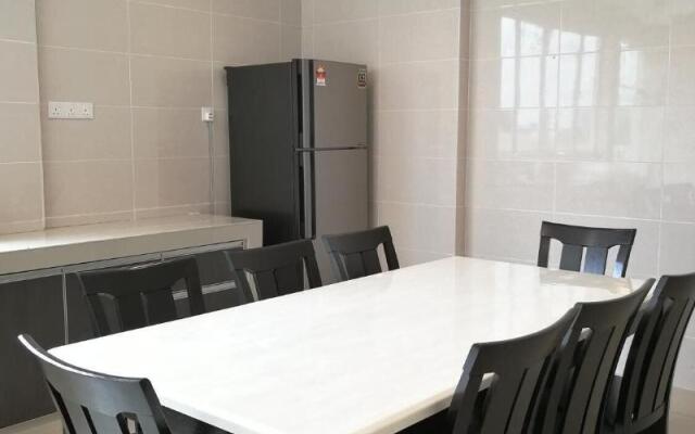 First Guest House Cheras