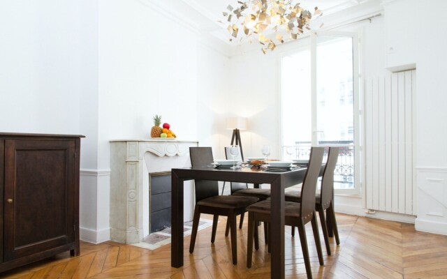 Private Apartment - Tuileries - Louvre