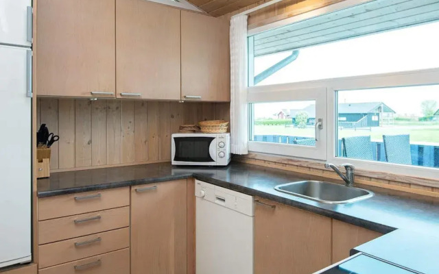 6 Person Holiday Home in Sjolund-by Traum