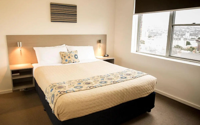 Adina Place Motel Apartments