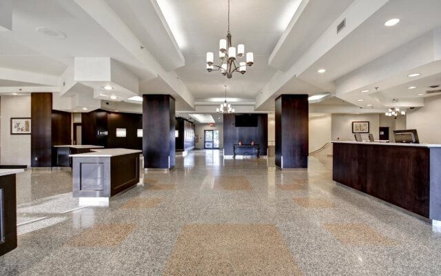 Holiday Inn & Suites Windsor Ambassador Bridge by IHG