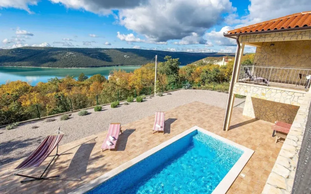 Wonderful Labin Villa With Private Pool and Sea Views