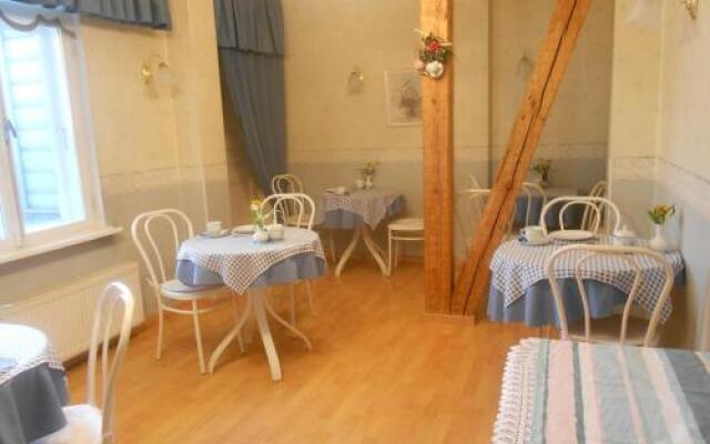 Poska Villa Guesthouse