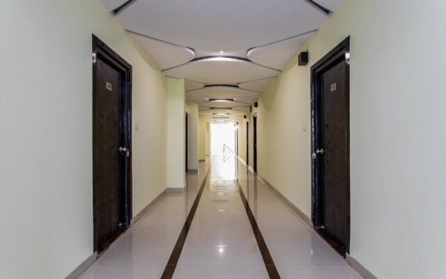 Lavish By FabHotel