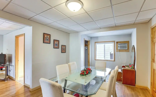 1 Mi to Downtown: Welcoming Winona Duplex