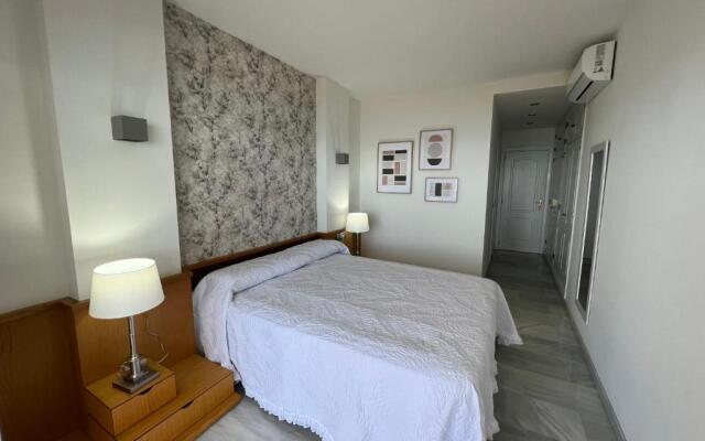 MI CAPRICHO, Beach Front Apartment P.14 3ºB