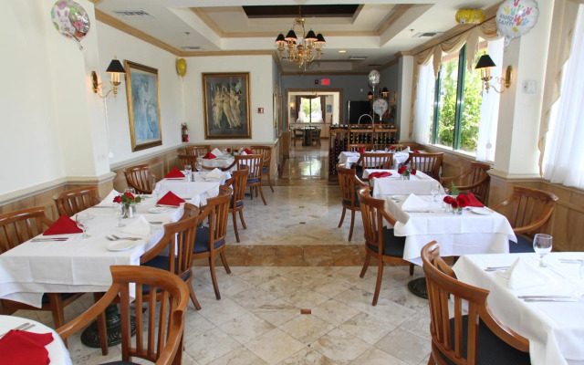 Chateaubleau Hotel