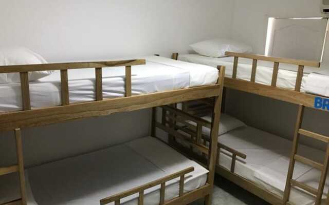 La Perla Hostel