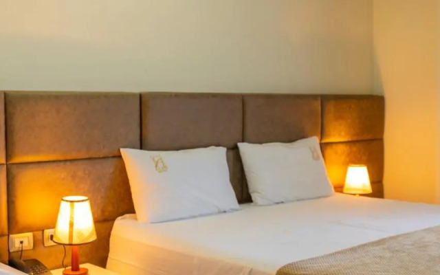 Hotel Emigranti 2