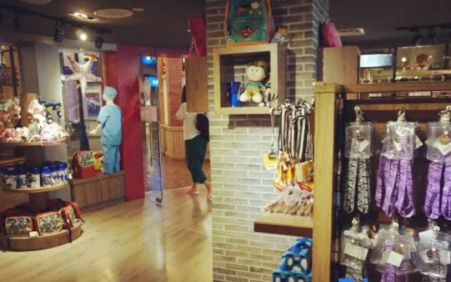 Xiyou Boutique Hostel (Fenghuang Hongqiao)