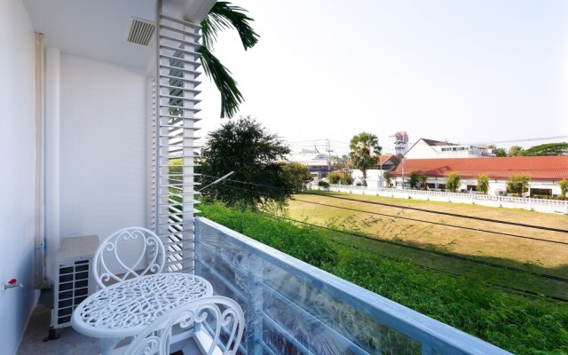 Baan Sanpluem Hua Hin By The Sea