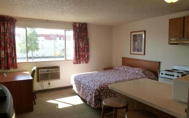 Sunshine Motel II