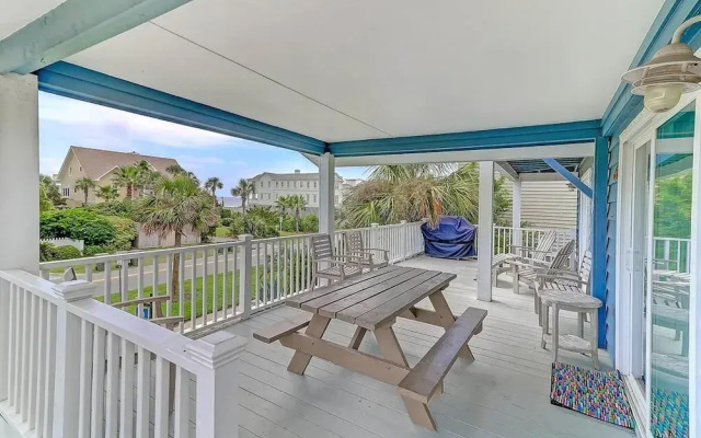 903 Ocean Boulevard