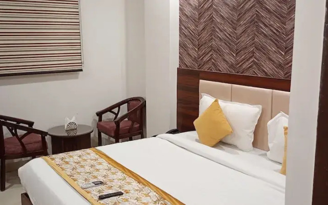 Hotel ECG Grand Inn