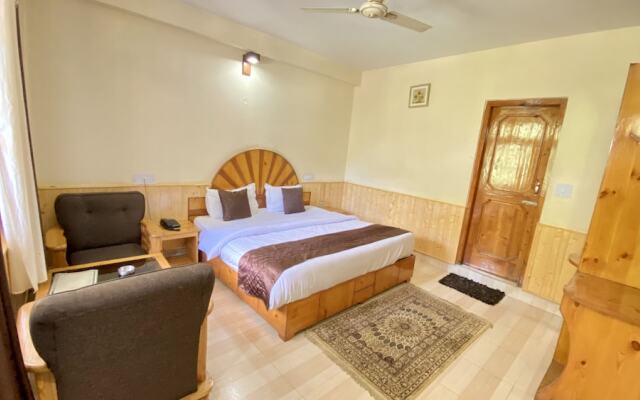 Hotel Purnima River View