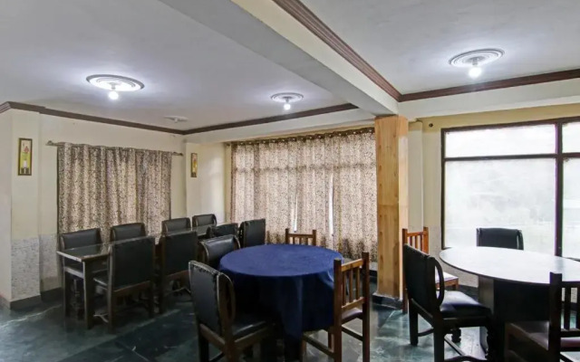 Hotel Ashoka Inn