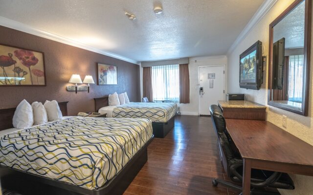6 Tulsa West Motel