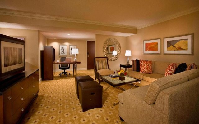 Toronto Airport Marriott Hotel