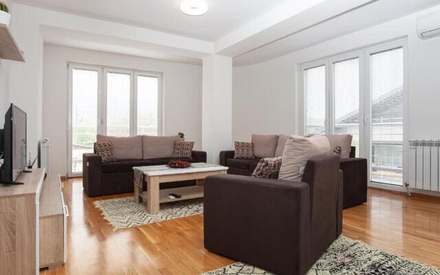 Urban Serviced Apartments