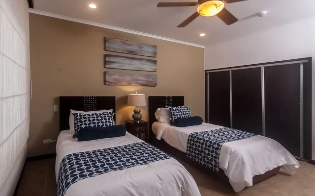The Palms by Dream Makers