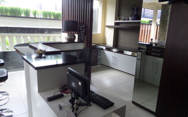 Griya Nendra Hotel
