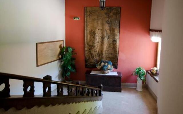 Hostal Ayestaran I
