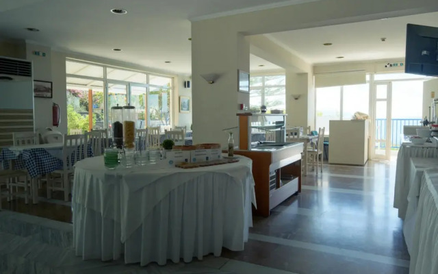 Hotel Golden Sun