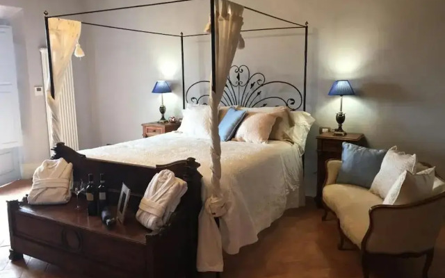 Cordella in Valdorcia Truffle & Olive Oil Resort - Podere Borgasso