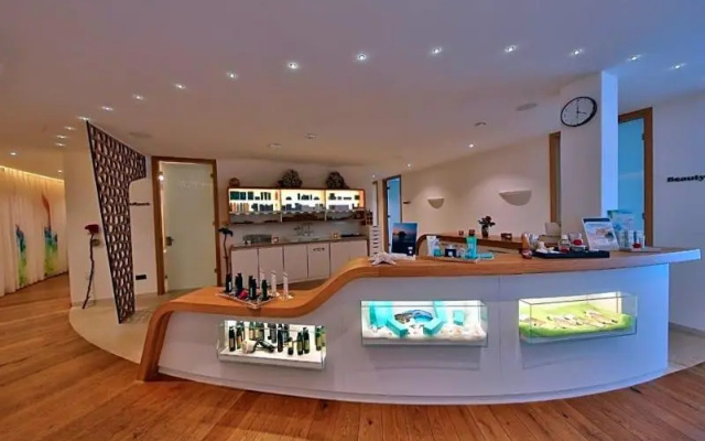 Mawell Resort