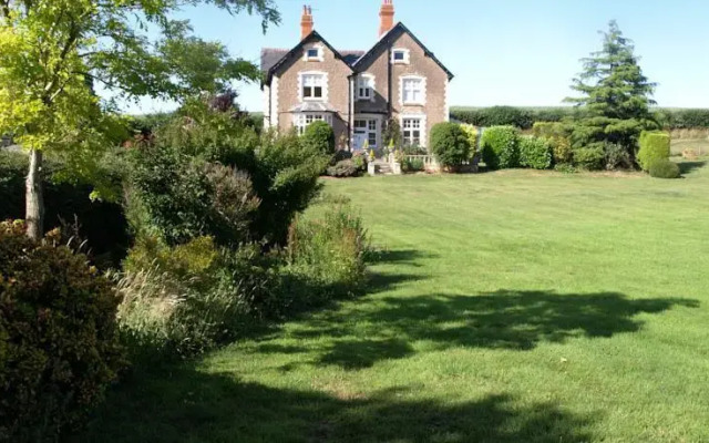 Langtry Country House