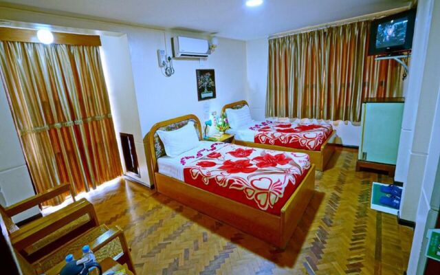 Taim Phyu Hotel Silver Cloud Hotel