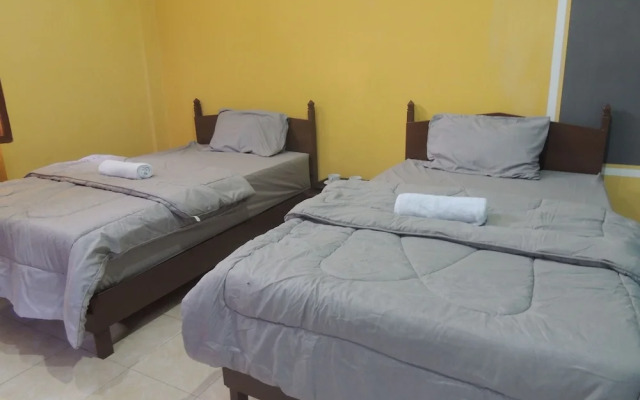 Penginapan Wardi Syariah Borobudur by Ndalem Beong