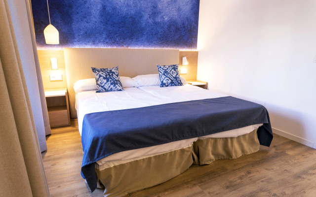 Parque Nereida Suites Hotel