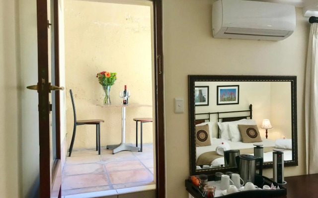 Sundown Manor Guest House