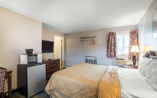 Royal Inn Claremont