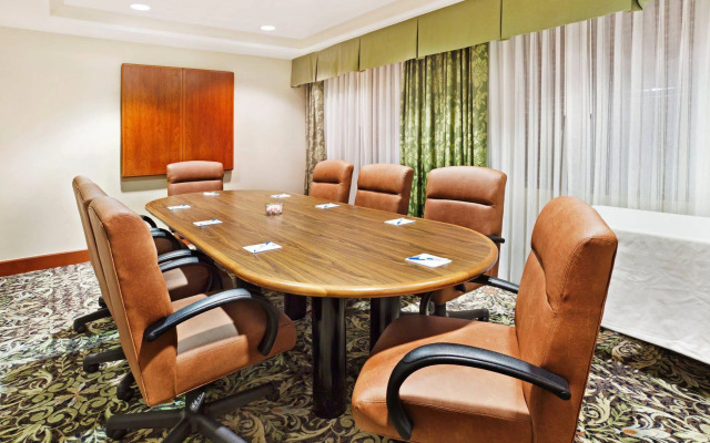 Staybridge Suites Charlotte Ballantyne by IHG