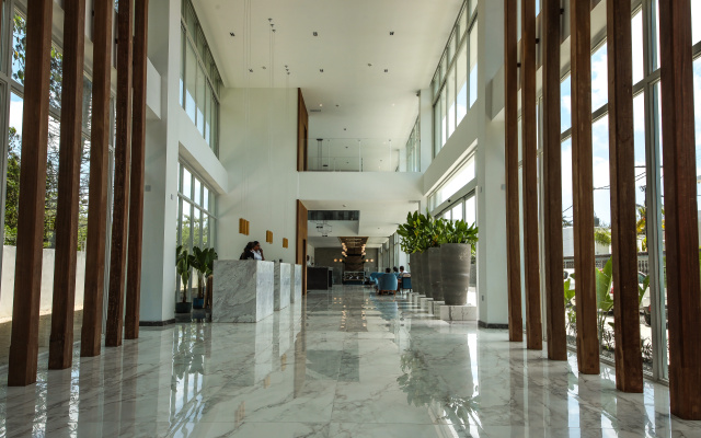 Ocean V Hotel