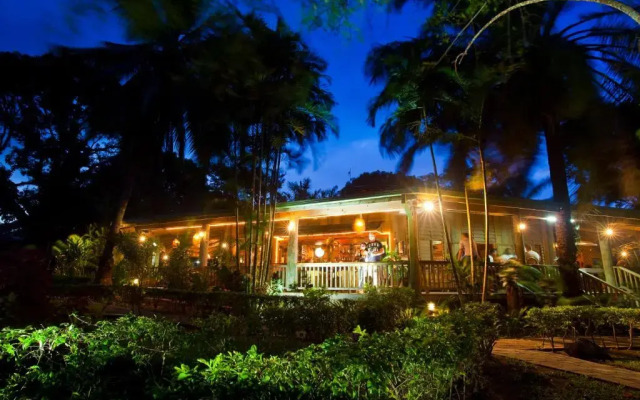 Tufi Resort