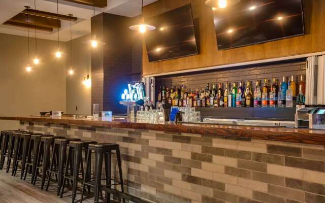 Peavine Inn And Suites High Prairie