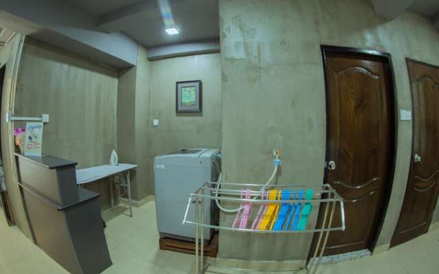 The Lodge Yangon Hostel