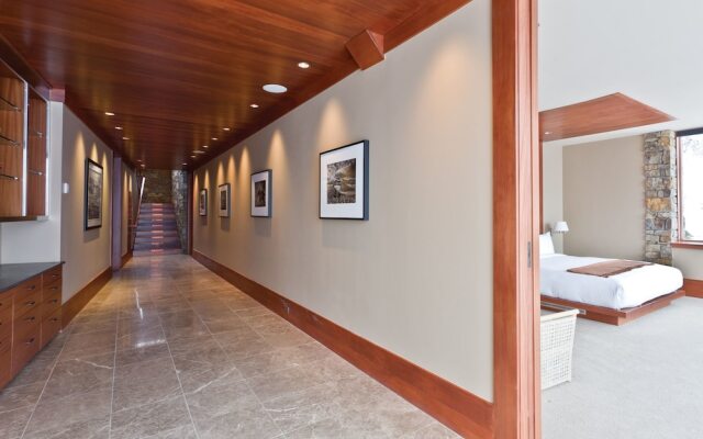 Aman Springs - Four Bedroom Home