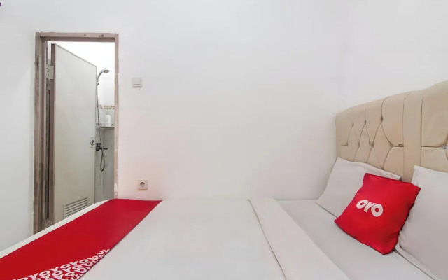 OYO 93720 3D Residence Near Univ. Tarumanegara