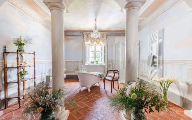 Villa Antica in Lucca