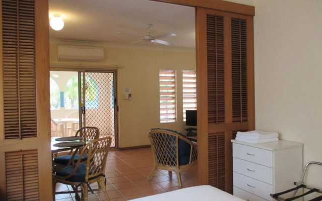 Royal Palm Villas Cairns