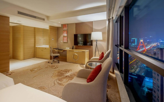 Renaissance Chengdu Hotel