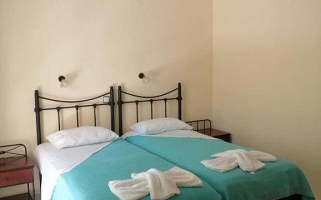 Villa Eleni Seaside Apartments