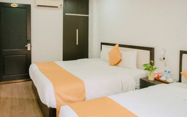 Horizon Front Beach Hotel Danang